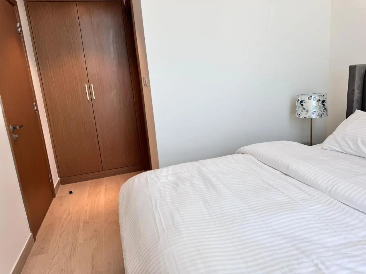 דירות דובאי Burj Khalifa View Modern 1Bhk With Balcony